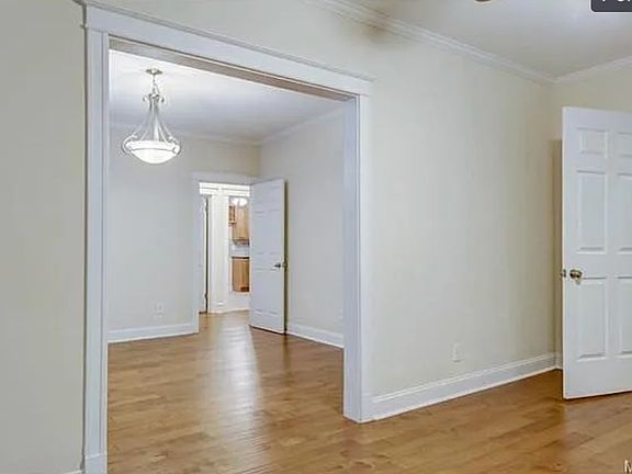 4th image of 7049 Amherst Ave #2