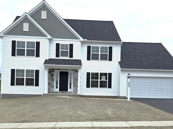 384 Lloyds Ln, York, PA 17406