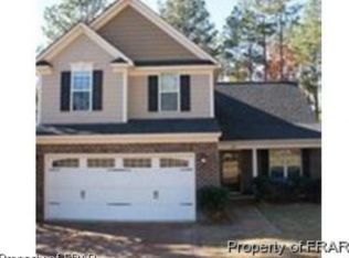 40 Orchard Falls Dr, Spring Lake, NC 28390