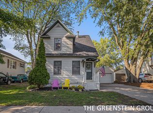 563 W 23rd St, Holland, MI