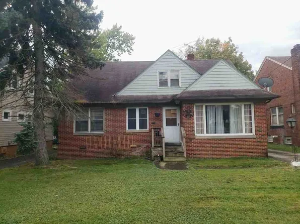 17300 Libby Rd, Maple Heights, OH 44137