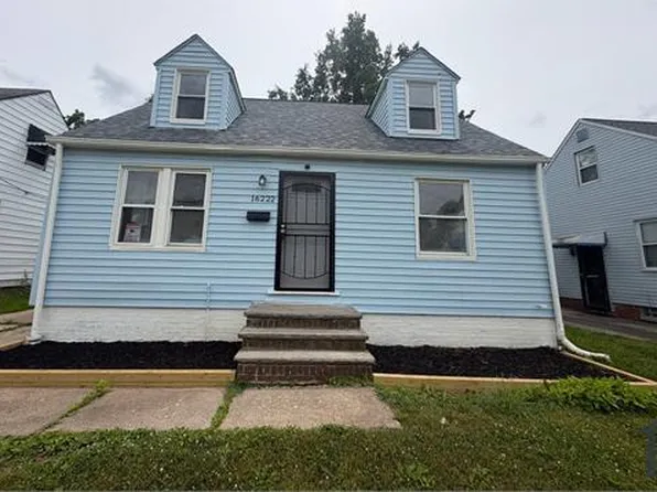 16222 Lotus Dr, Cleveland, OH 44128