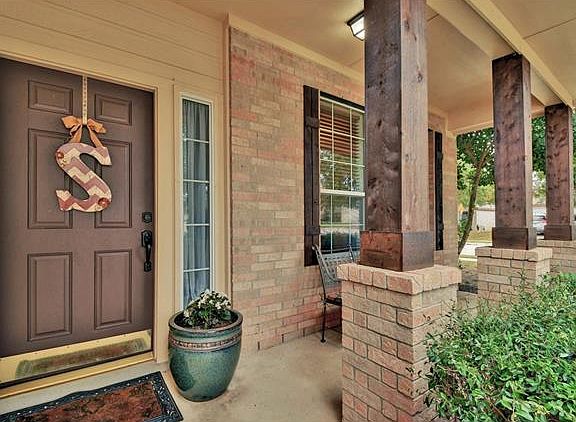 4th image of 1014 Heritage Park Dr