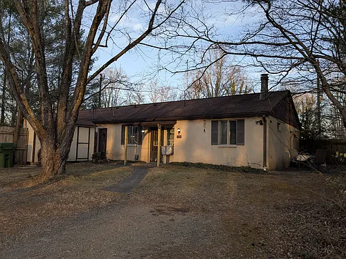 138 Governors View Rd #A Photo 1