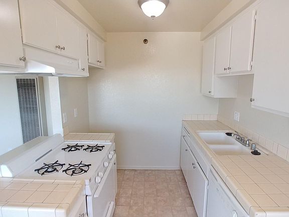 5th image of 13223 Florwood Ave APT 5