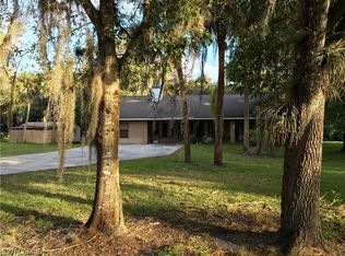680 Oklahoma Ave, Labelle, FL 33935
