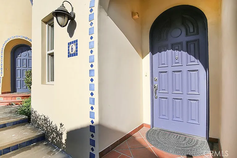2 bed, 2.5 bath, 1600 sqft, $5,500 — Photo 2
