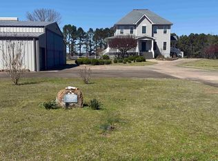 225 Stinson Dr, Clinton, AR 72031