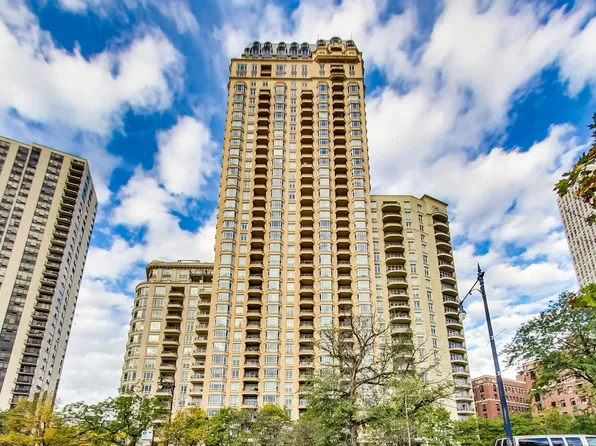 2550 N Lakeview Ave Unit S507, Chicago, IL 60614