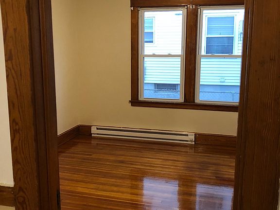 4th image of 15 Branch St #1