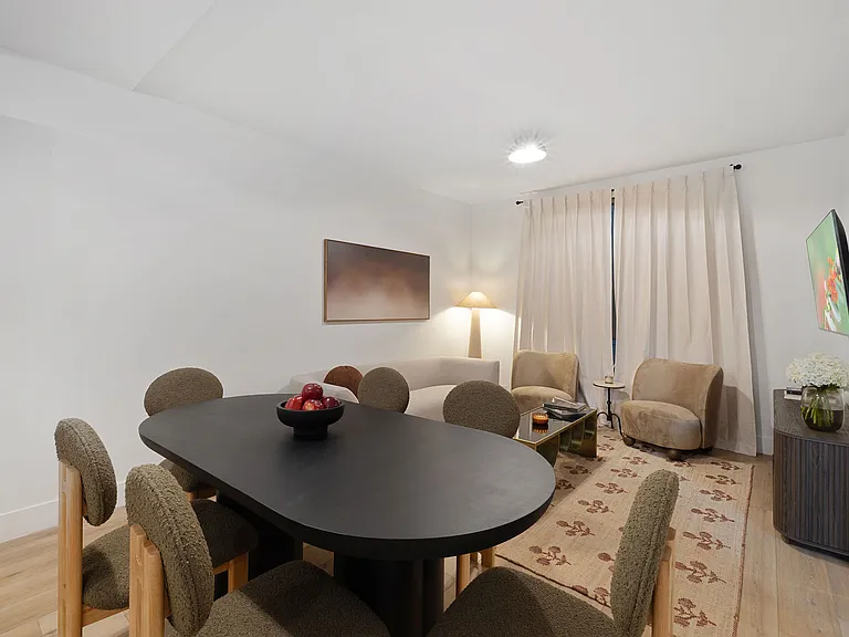 1542 NW 2nd St #105 — Photo 7