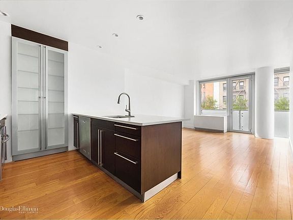2nd image of 464 W 44th St #3I