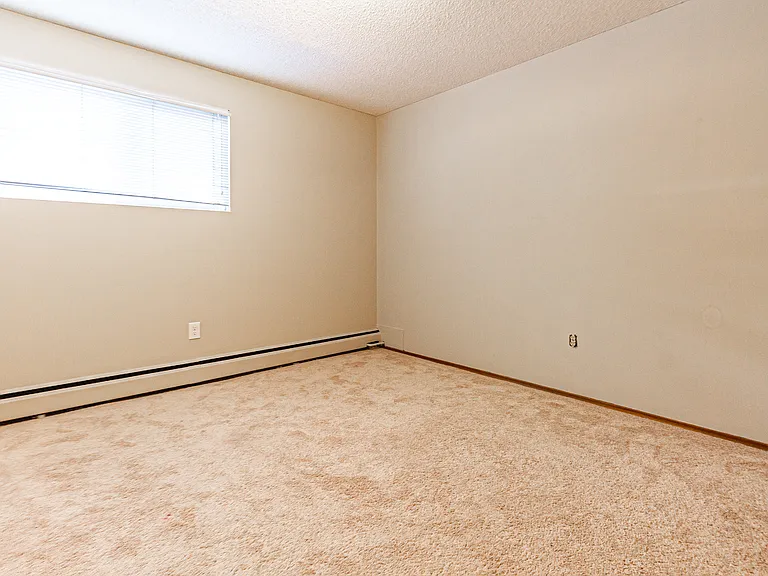 5-3303 Caribou Dr NW #5 — Photo 23