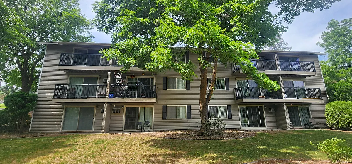 Building Photo - Aspen Meadows Apartments!