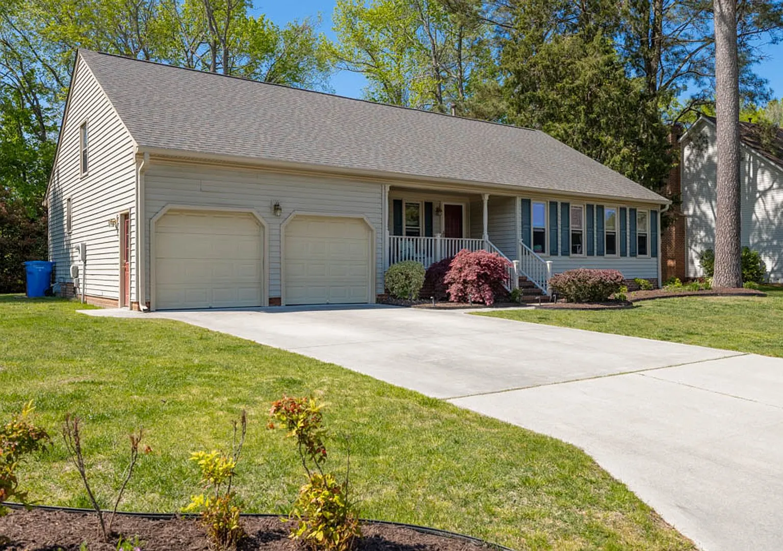 Beautiful single story ranch for rent in Chesapeake! — Photo 3