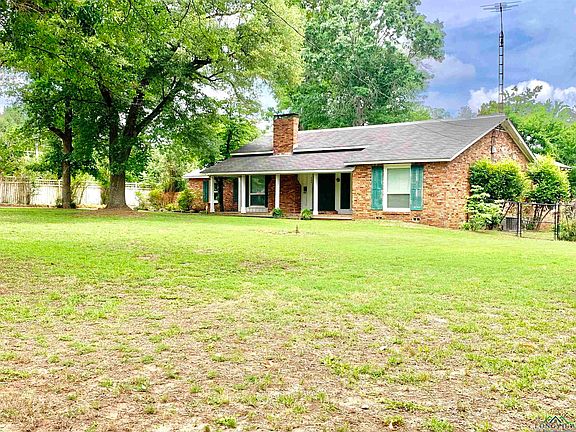 2nd image of 204 Crescent Dr