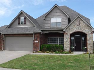 11806 S Sycamore St, Jenks, OK 74037