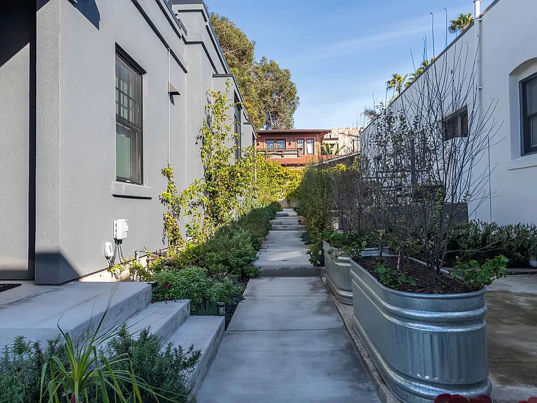 601 Garnet St — Photo 33