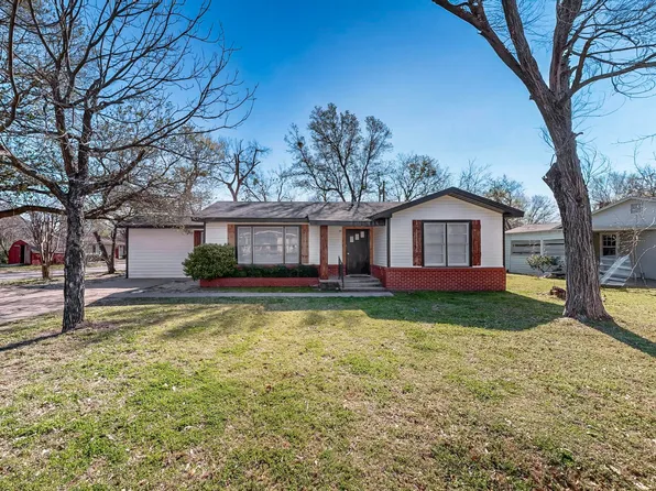 1801 Feagin St, Kaufman, TX 75142