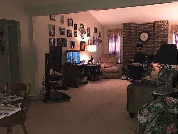 5th image of 516 Sunny Cir