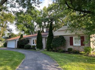 421 Morgan Dr, Lewiston, NY 14092