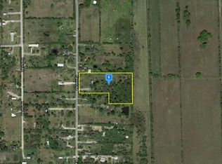 5035 Farmers Rd, Alvin, TX 77511