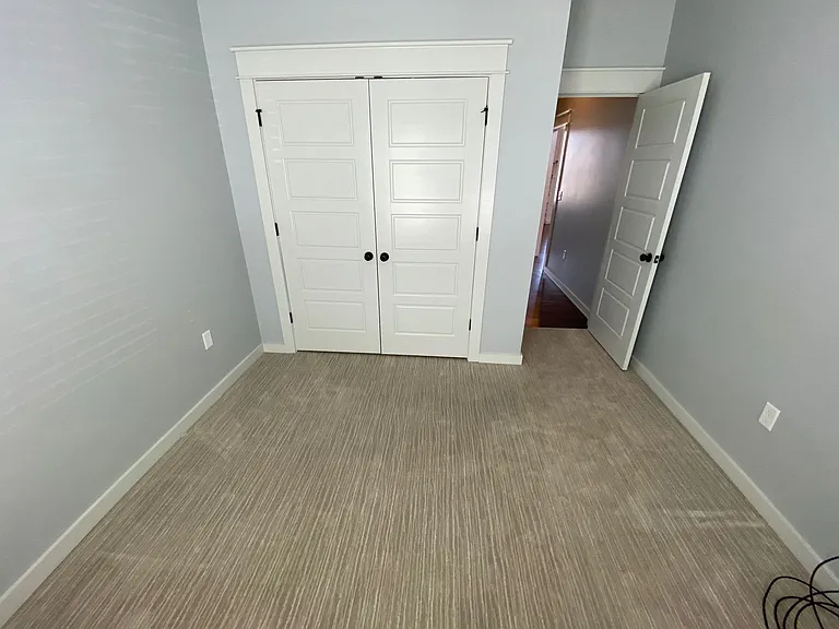 418 Freemont — Photo 11