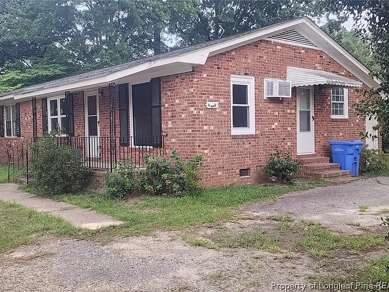 4916 Rosehill Rd — Photo 3