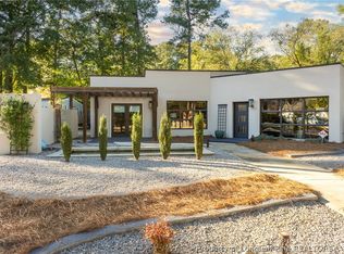 2210 Winterlochen Rd, Fayetteville, NC 28305