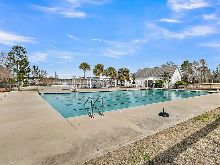 534 Alderly Dr — Photo 45