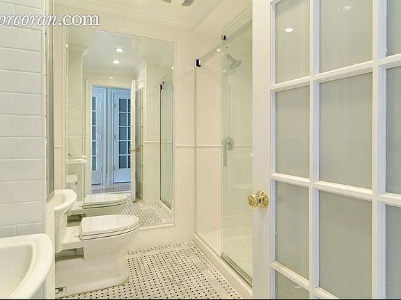 5th image of 381 Bleecker St APT 3A