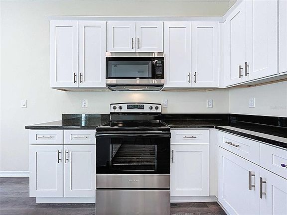 3rd image of 4366 CAMBIO GARDENS COURT