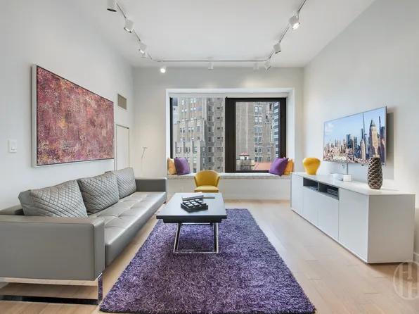 75 Wall Street image 1 of 9