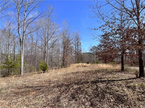 579 Lowe Rd #2, Madison, NC 27025