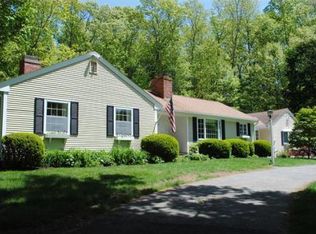 3 Smithwood Ter, South Hamilton, MA 01982