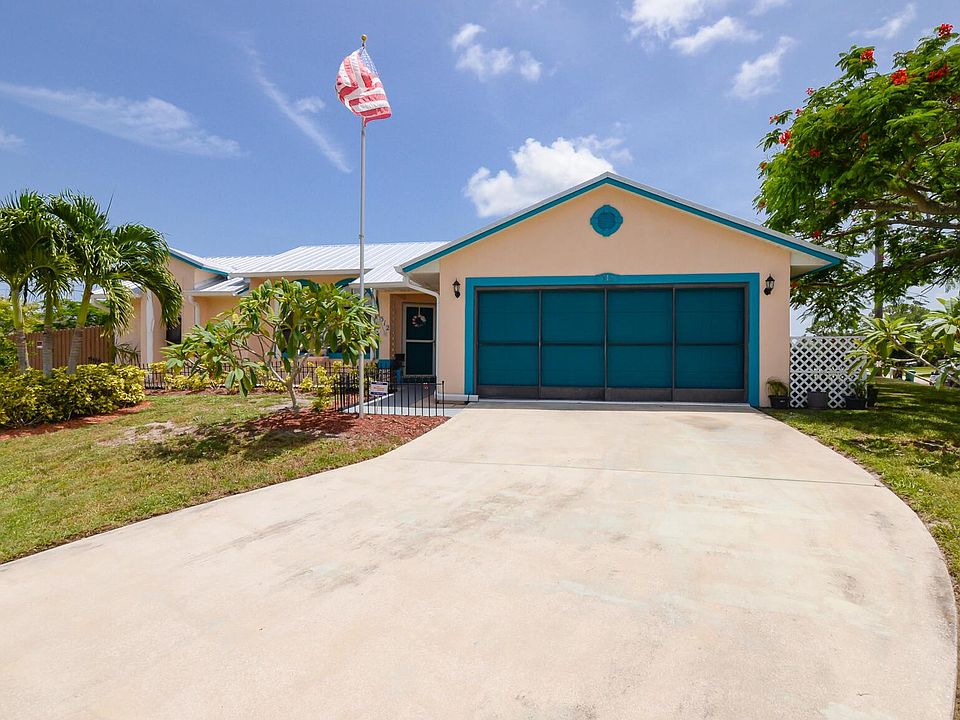 1st image of 312 SE Starflower Ave