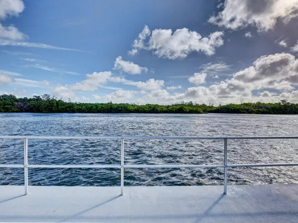 480 Horizons #205, Boynton Beach, FL 33435