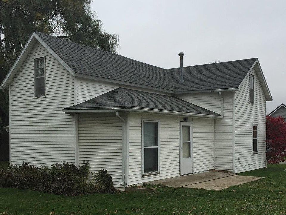 2nd image of 410 5th St SW