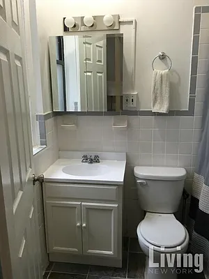 Rented by Living New York | media 13