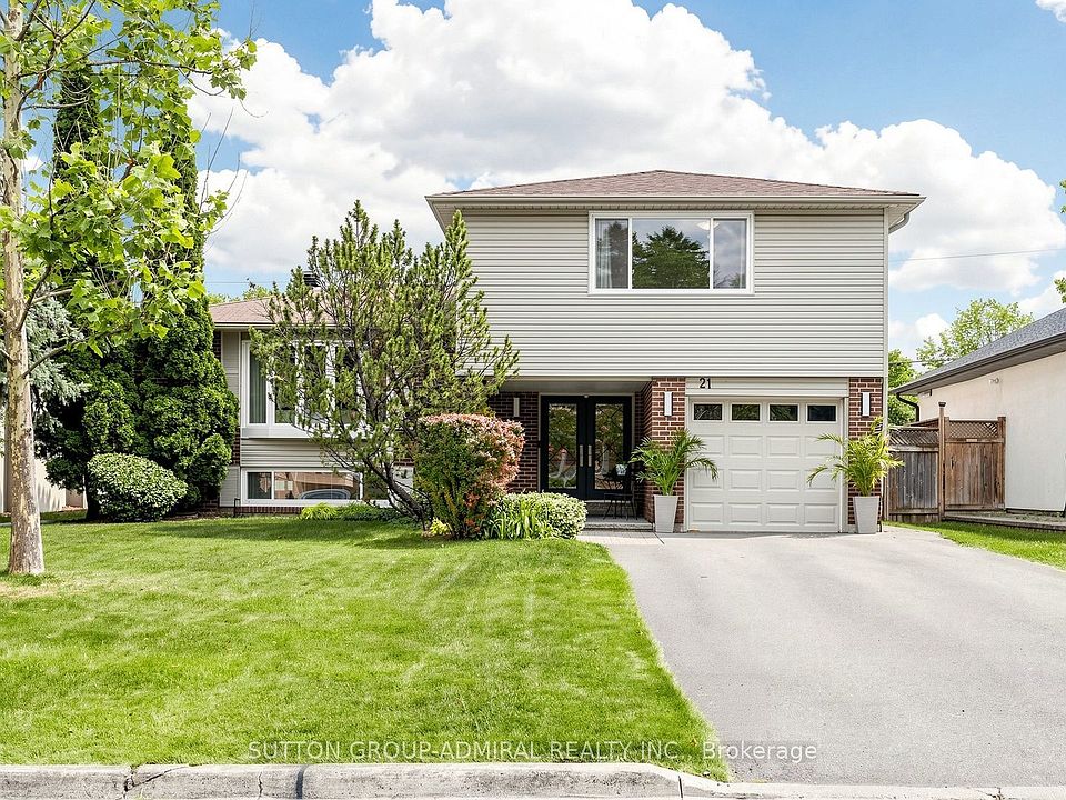 1st image of 21 Donalbain Cres