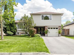 21 Donalbain Cres, Markham, ON L3T3S3