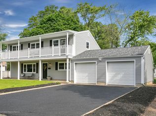 30 Roy Rd, Middletown, NJ 07748