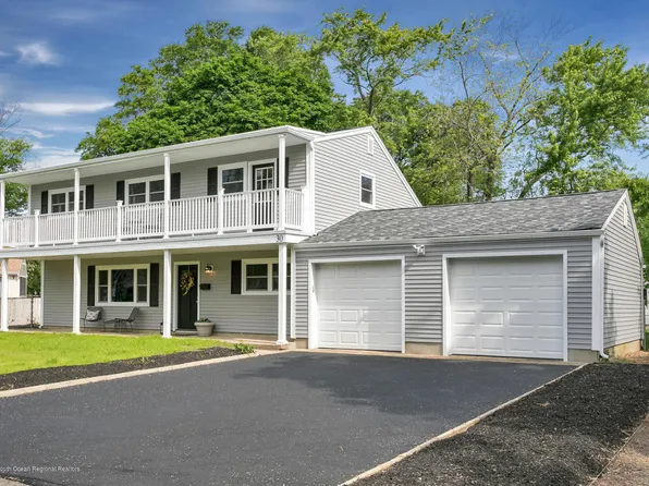 30 Roy Rd, Middletown, NJ 07748