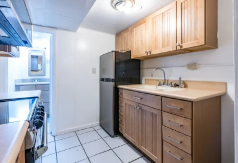 1221 Main St — Photo 10
