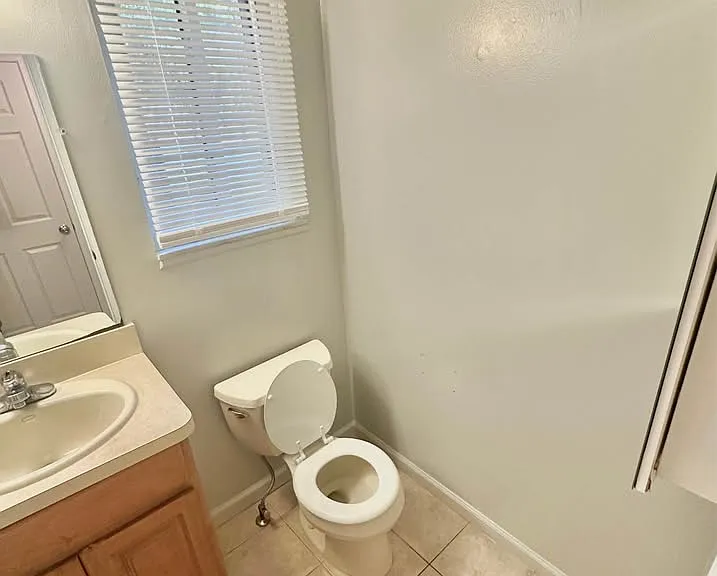 33423 Jefferson Ave #23 — Photo 4