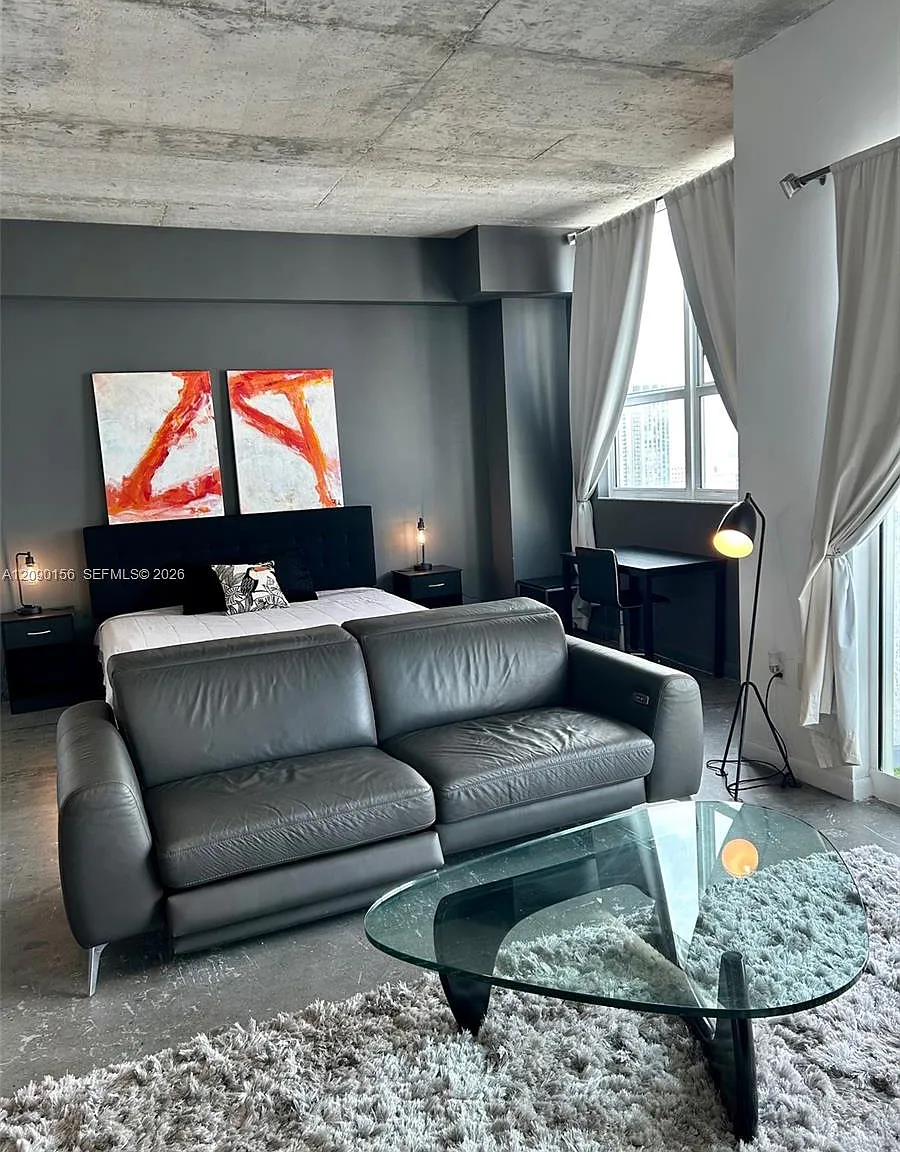 The Loft Downtown Ii Condo — Photo 4