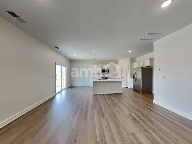3504 Lincoln Heights Ln — Photo 5