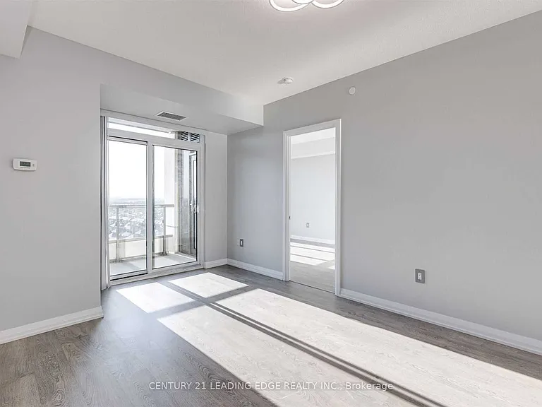 9560 Markham Rd #LPH01 — Photo 6