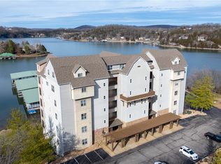 201 Marina Residence Dr UNIT 3C, Camdenton, MO 65020