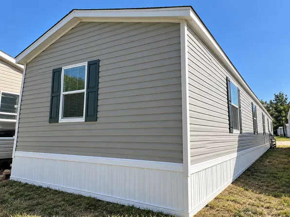 318 Oakland Ave, Kansas City, MO 64126